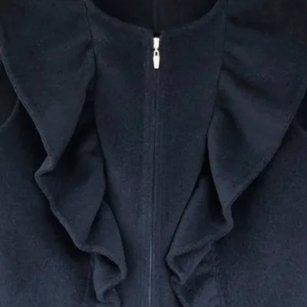 Vest - Picture 4 of 6